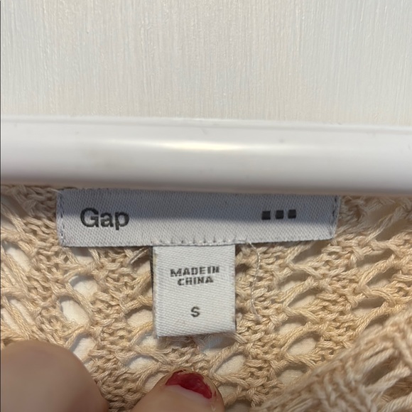 GAP Cream Crew Neck Sweater Lightweight Knit - Picture 2 of 7